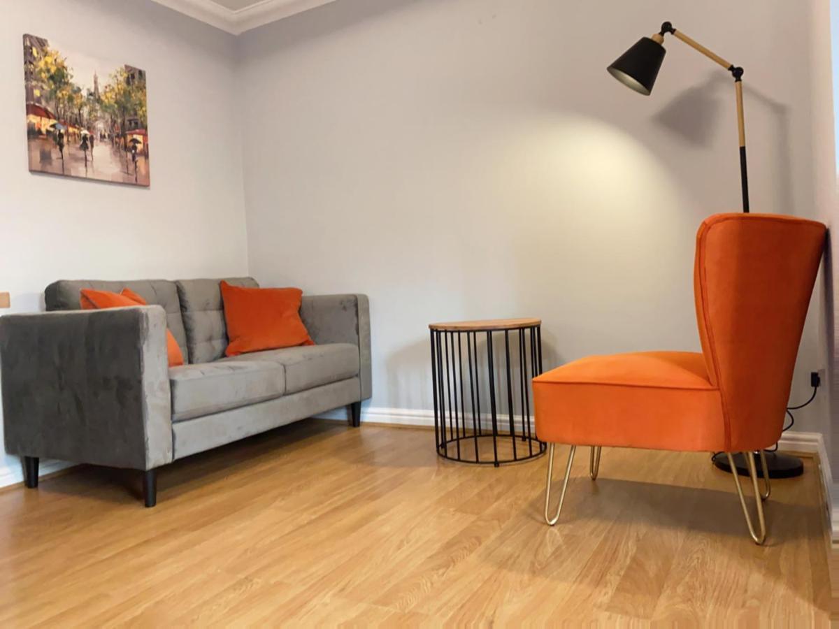 Private Main Door Lovely 2 Bedroom Apartment Edinburgh Bagian luar foto